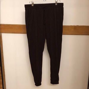 Women’s burgundy joggers